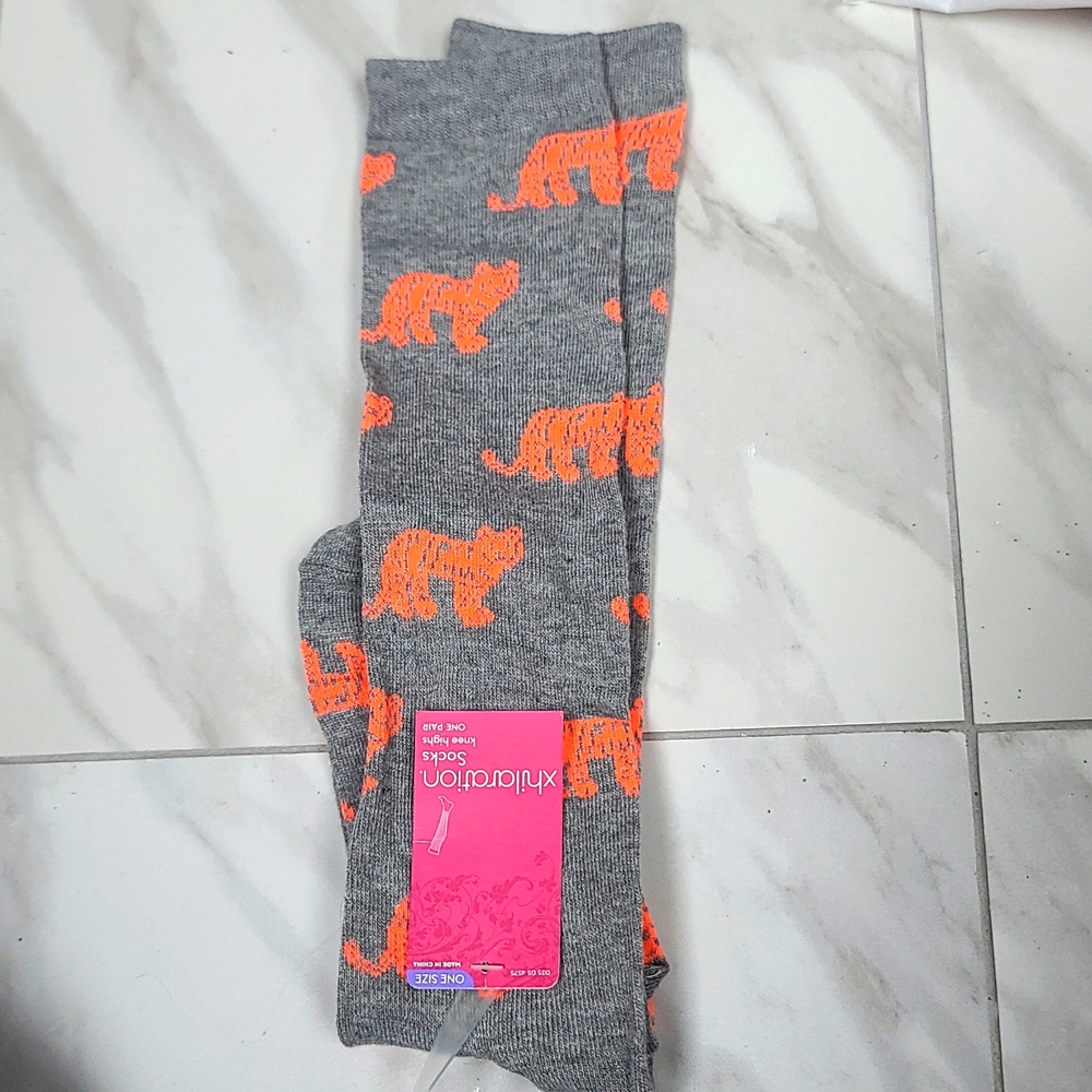 Knee high socks lion tiger neon orange grey
